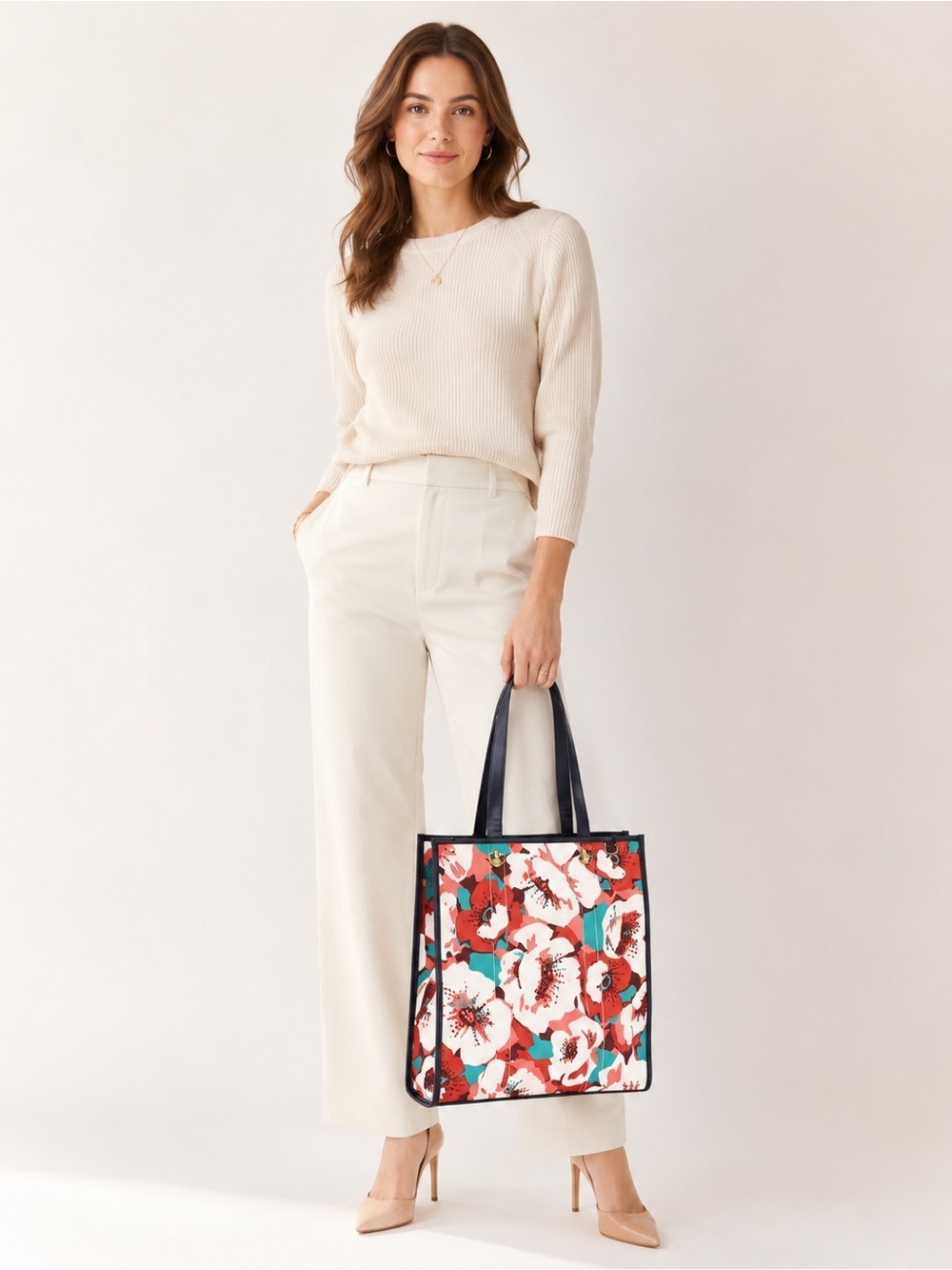 • Draper James • Amaryliss Vanderbilt Tote Handbag Floral Red Navy Blue Gold